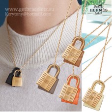 Hermes OKelly-hanger van snel kalfsleer met geelgoud verguld