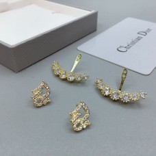 Dior Mimirose-logolettermotief oorknopjes met geelgouden verharde diamanten