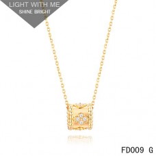 Van Cleef Arpels Perlee Clover hanger ketting geel goud met diamanten