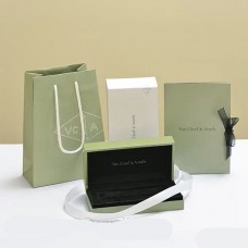  Van Cleef Arpels armbandendoos